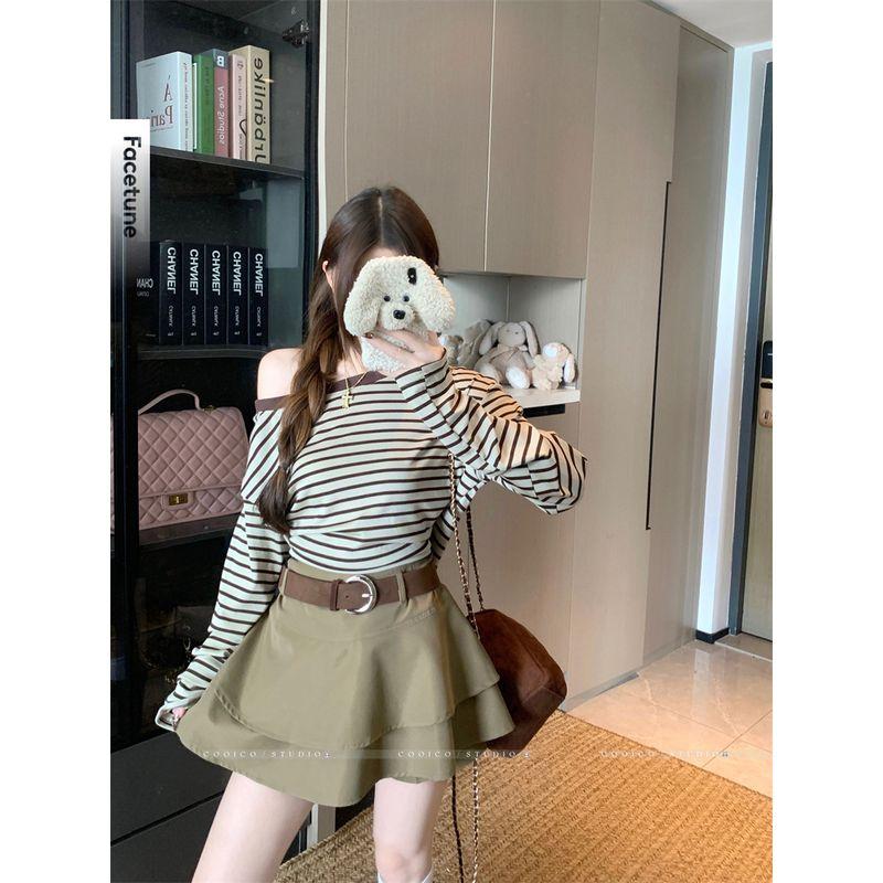 

Kumikumi Retro Set Contrast Color Stripes Oblique Shoulder Long Sleeves T-shirt Female Autumn Asymmetrical Cake Dress Two-piece Set Stripes Tops L