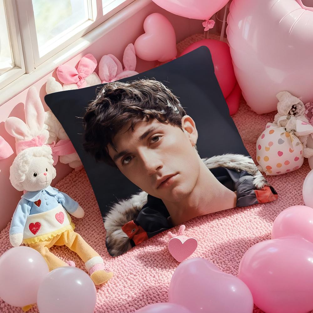 Actor Model J-Jacob Bixenman Cushion Cover Pattern Printed Pillowcase for Living Room Sofa Cushion Cover & Bedroom Decor