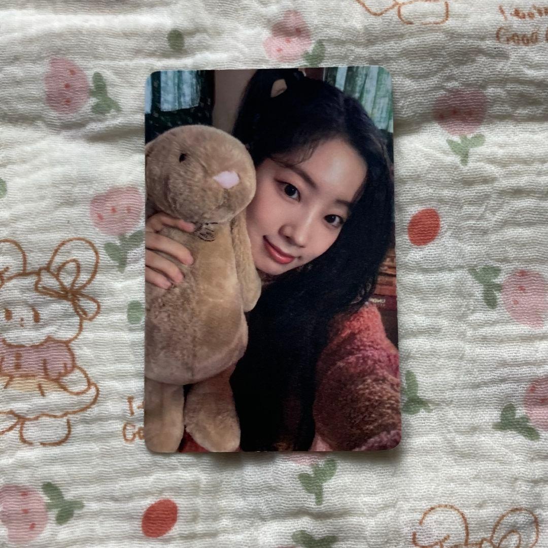 

[Б/У] TWICE Дахён With YOU-th Предварительно записанная корейская публичная трансляция Трейдинговая карта