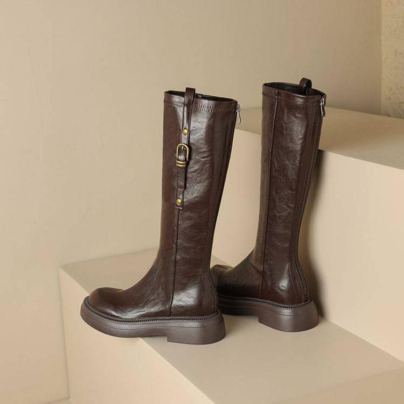 Korean version of the new round-headed high boots, thick-soled large-size women's boots, non-slip medium-heeled leather boots, square and autumn and