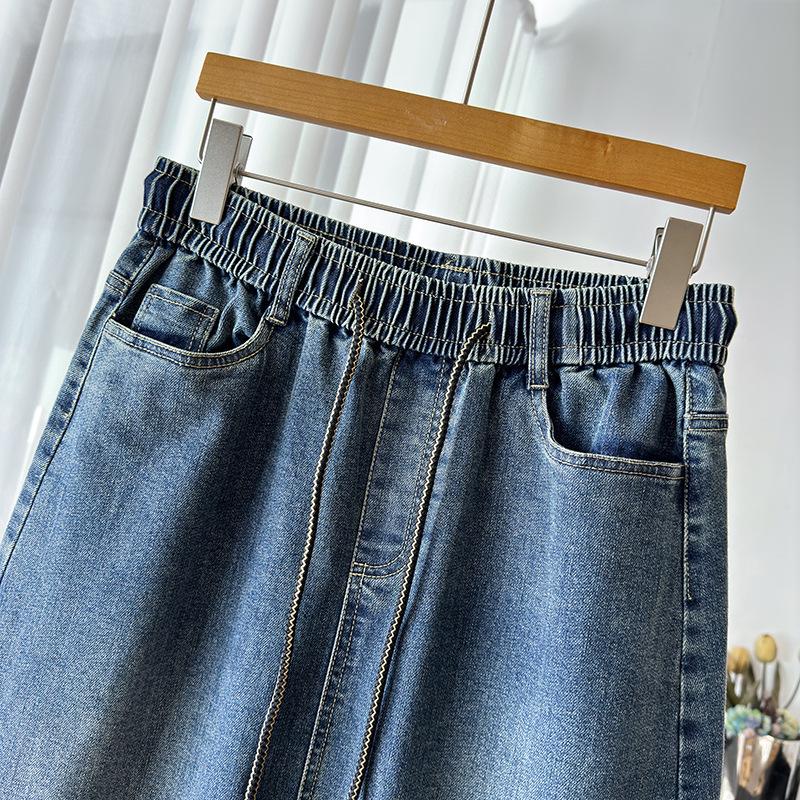 Autumn Women's Plus-Size Denim A-line Skirt with Front Slit, High Stretch, and Slimming Fit