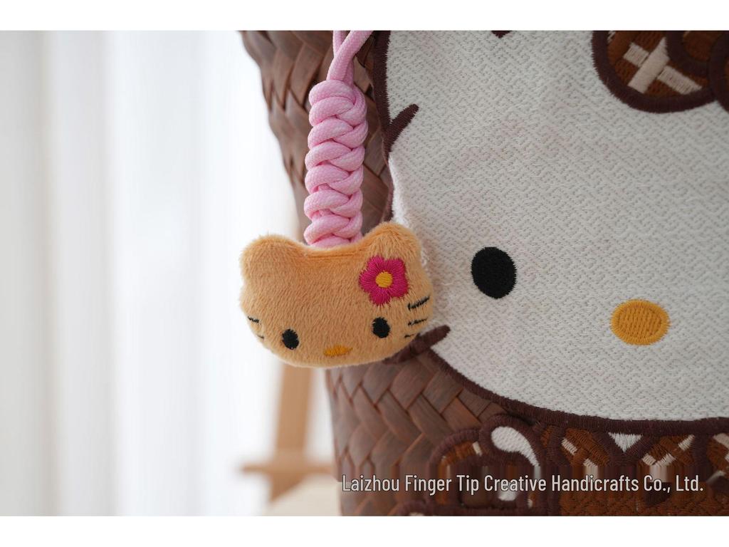 Cartoon Kitty Hand-Knitted Hello Kitty Large Capacity Women's Shoulder Travel Bag