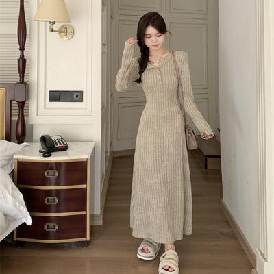 French Style Long Sleeve Knitted Dress Vintage Waist Cinching A- Line Skirt Women Autumn Winter Slimming Inner Wear