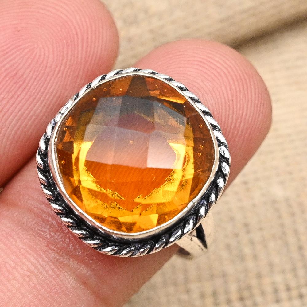 Wunderschöner handgefertigter Ringschmuck aus 925er Sterlingsilber mit Honigtopas-Edelstein