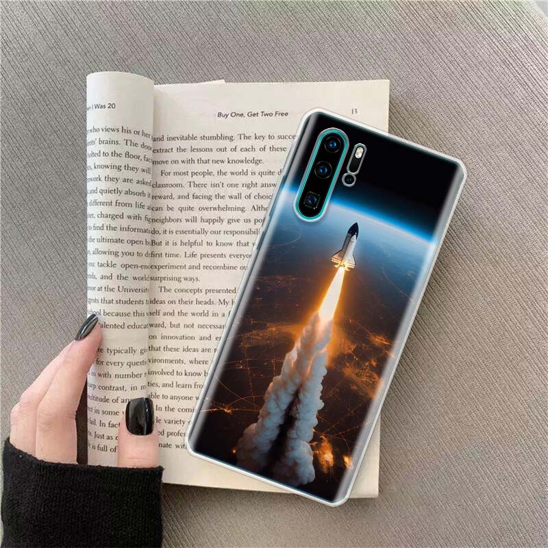 

Space Shuttle Navigation Phone Case For Huawei P50 Pro P10 P20 P30 P40 Lite Cover Mate 40 30 20 10 Lite Capa Shell Huawei Mate 20
