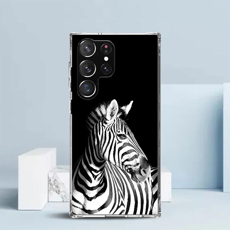 Zebra Stripe Black White Phone Case For Samsung Galaxy S24 S25 Edge S26 Ultra S22 S23 Plus S21 + S20 FE Soft TPU Back Cover Gala