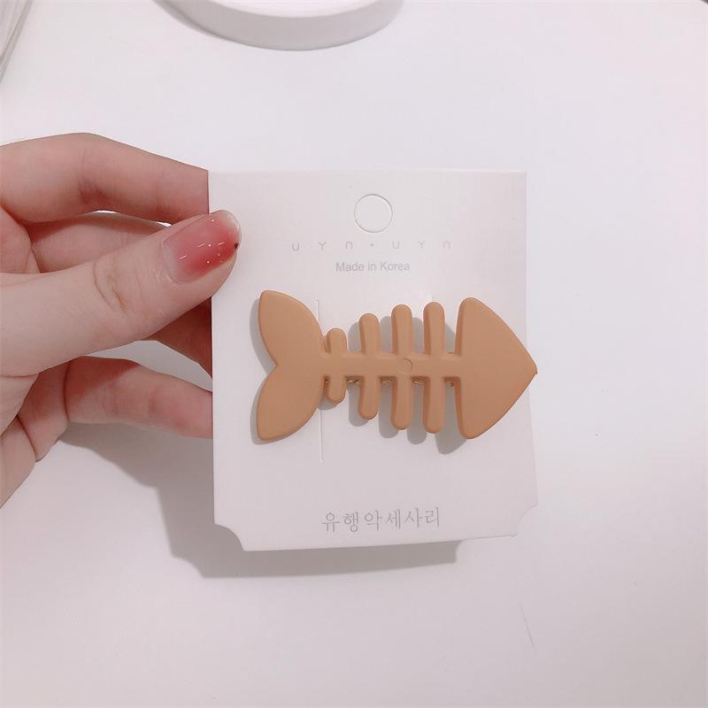 

Korean Simple New Fishbone Hairpin Cute Side Bangs Hairpin Candy Color Headwear Girls Kids Women Hair Accessories 2pcs