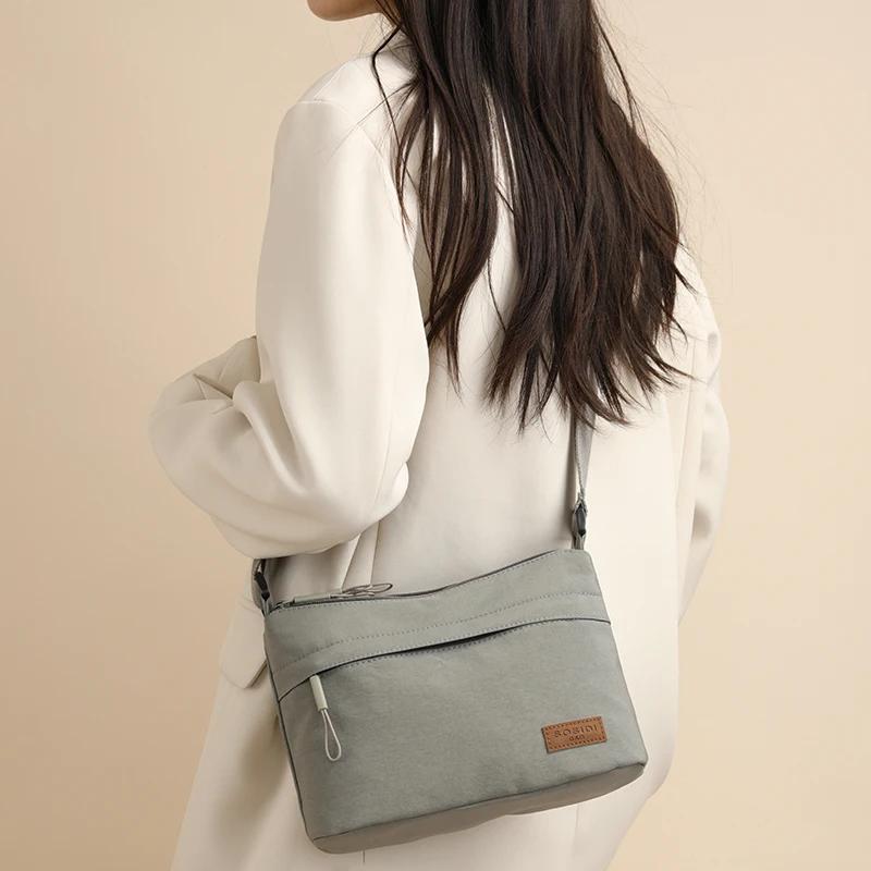 3 Main Pockets High Capacity Shoulder Crossbody Bag for Women Multi-pocket Purse Canvas Handbag Suitable for Mothers Shopping