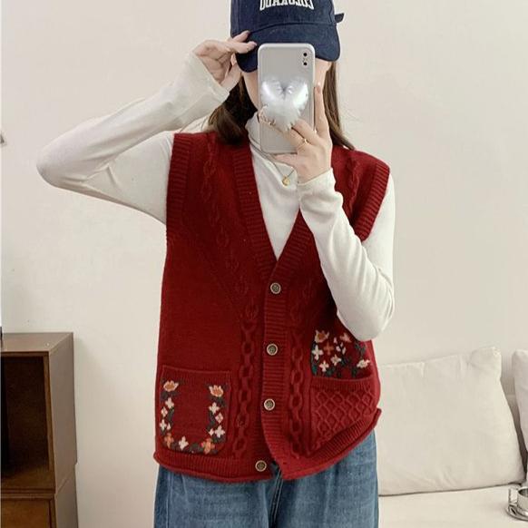 Spring Autumn Women's Knitted Cardigan Vest V-neck Embroidered Knitted Vest Loose Retro Knitted Sleeveless Top Outerwear.