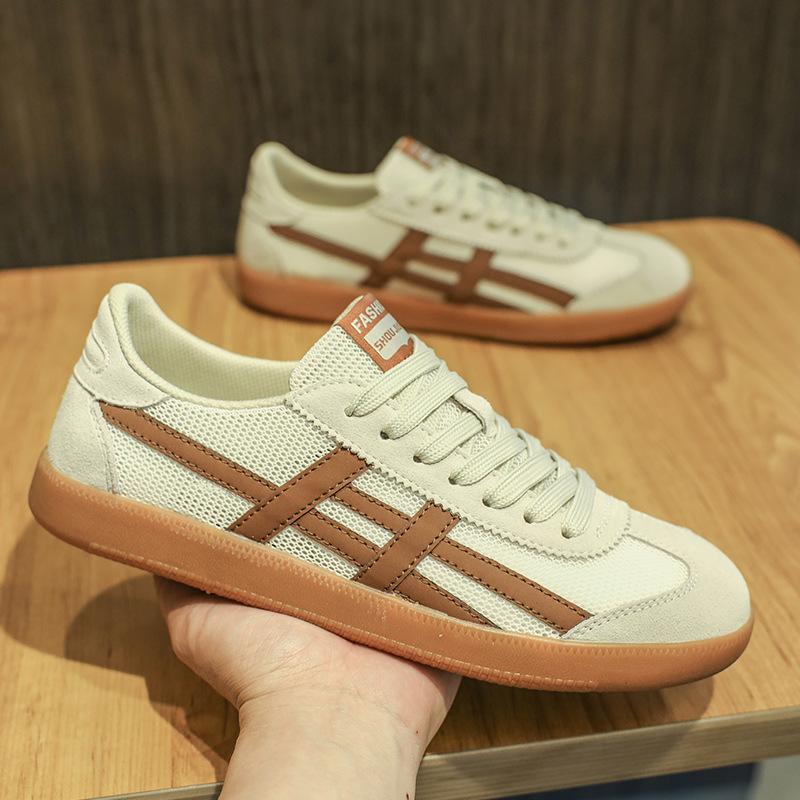 

Mesh breathable German training shoes men s 2025 leather versatile retro casual board shoes trendy sports training shoes men s shoes 39