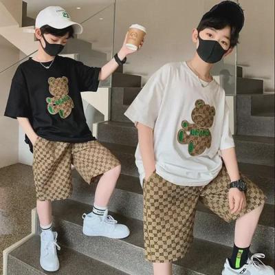"2022 Sommer Jungen Koreanischer Bär Top & Shorts Set - Stilvolles Kurzarm Zweiteiler-Outfit für Kinder"