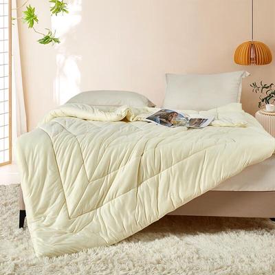 Hongxiu Shifang Soft Milkshake All-Season Quilt