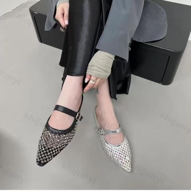 Fashion Summer Women Slippers 2025 New Rhinestone Leisure Slipper Retro Pointed Toe Metal Buckle Fashion Half Slipper Sandalias De Mujer