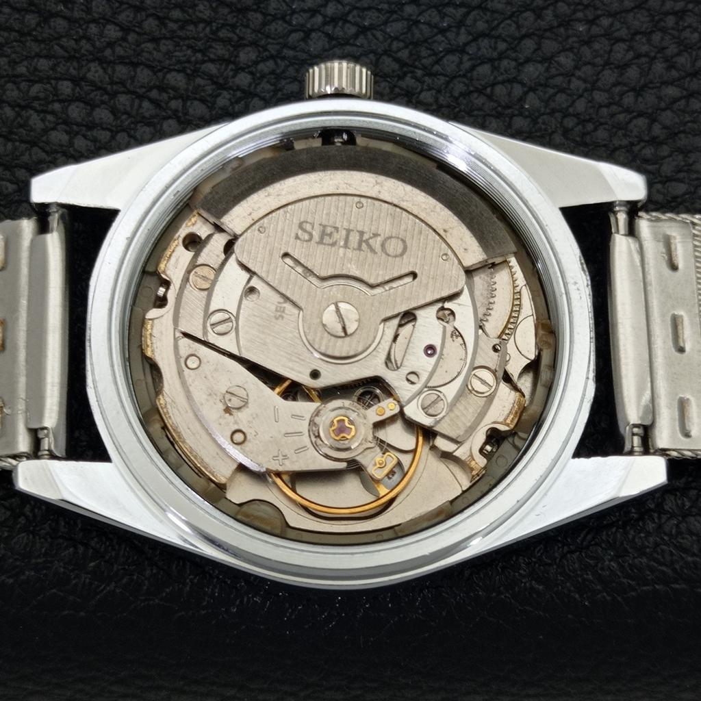 MENS VINTAGE SEIKO 5 AUTOMATIC REFURBISHED JAPAN GREEN DIAL WATCH A440586-4 Sk-a440586