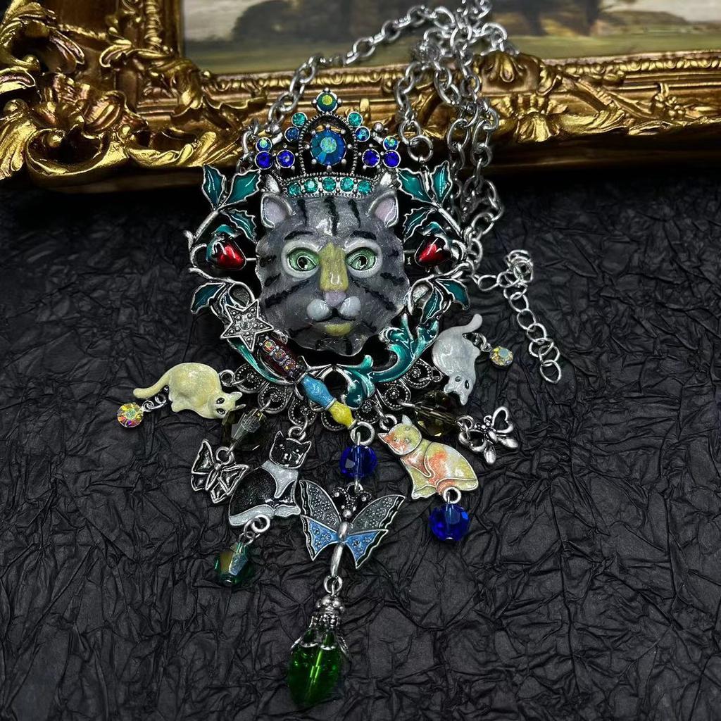 Qingdao medieval vintage enamel Alice in Wonderland cat cat KF earrings necklace retro cat set