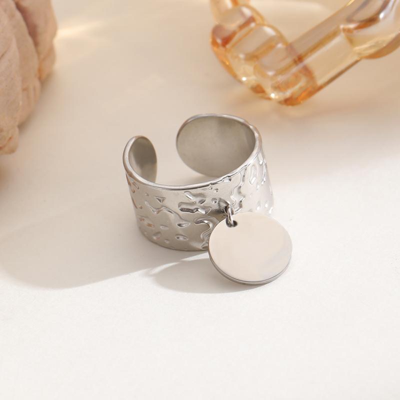 

Stainless Steel Disc Pendant Open Rings for Women Personality Metal Pleated Texture Adjustable Index Finger Ring Fashion Zircon медный