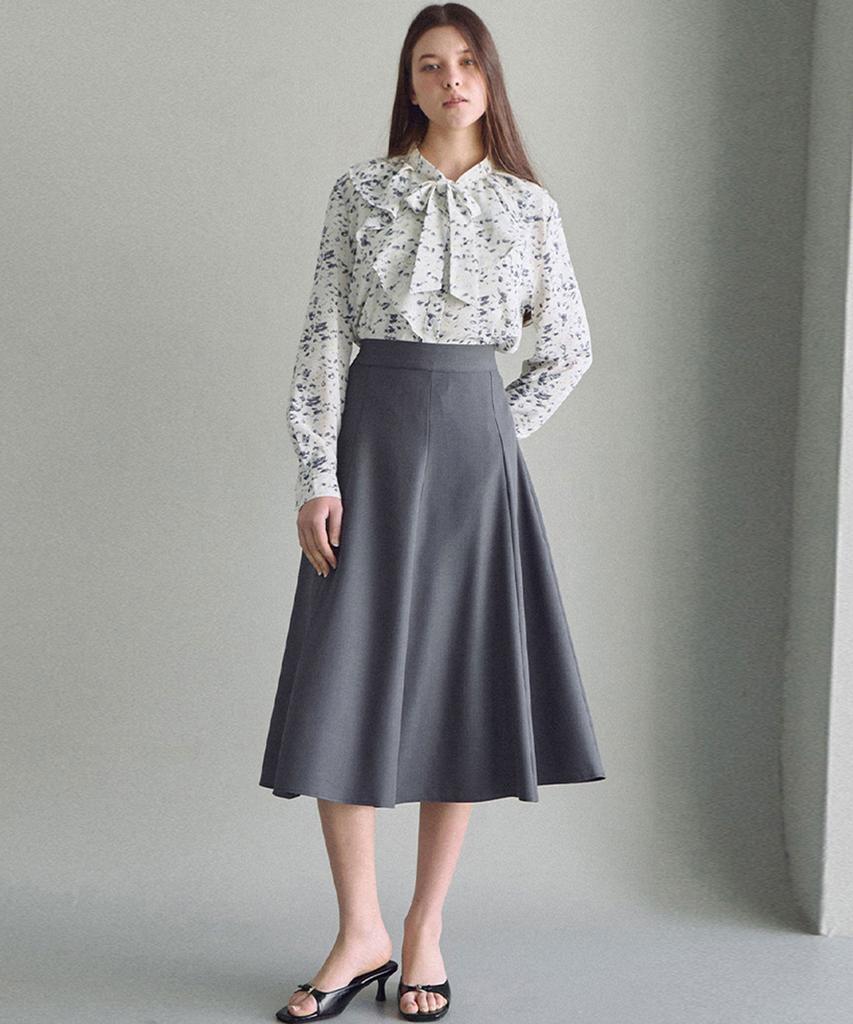 LUSIDA Abella Flare Long Skirt