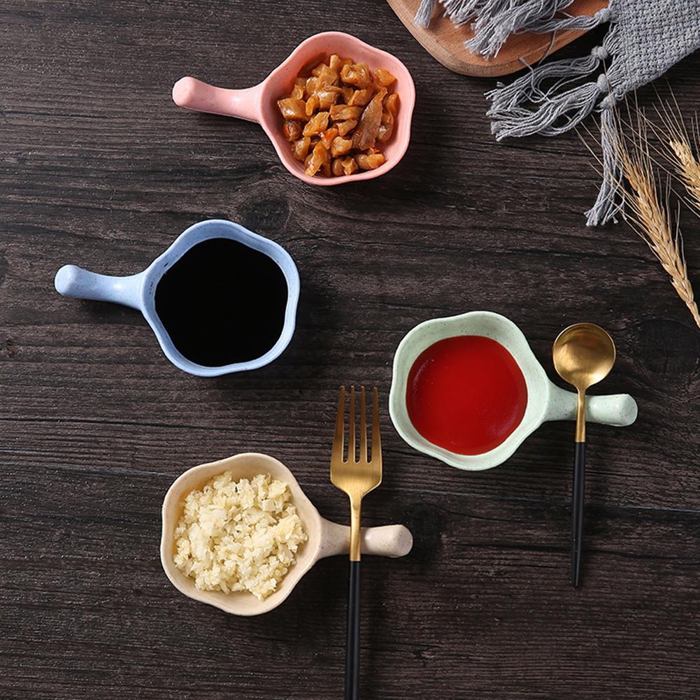 Mini Seasoning Bowl All-purpose Wheat Straw Seasoning Small Dish with Handle Sauce Vinegar Seasoning Dish Sauce Snack Plate 1pcs