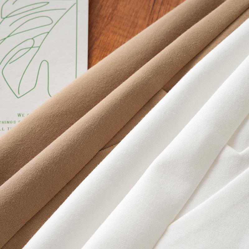 Women's Khaki Summer Suit Shorts, Thin Casual Loose Fit, Three-Point Design, Slimming Petite Hot Pants for 2025.