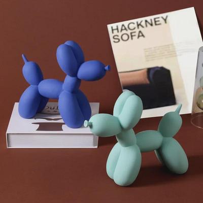 Colorate Moderne Decorazioni a Forma di Cane con Palloncini: Soggiorno, Vetrina per Vini & Decorazione Ufficio