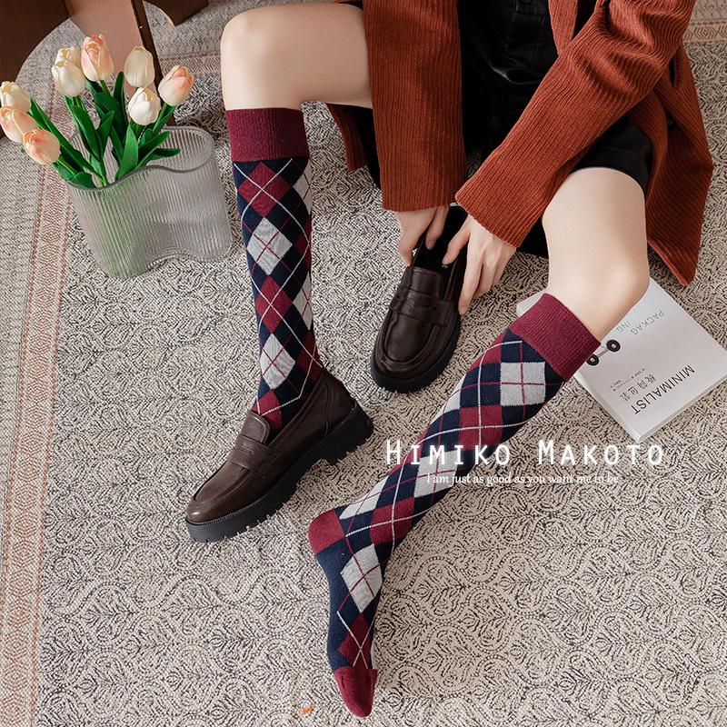 Korean Style Cotton Diamond Pattern Knee-High Retro Socks for Women
