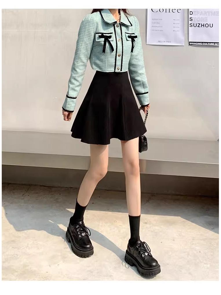 Women's College-Style High-Waisted Wool Pleated Mini Skirt - Autumn 2025 Sweet & Spicy A-Line Design