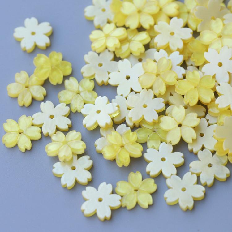 10-50pcs 12mm Resin Flower Petal Beads Sakura Charms Pendants Loose Spacer Bead for DIY Jewelry Buttons Hairpin Handmade