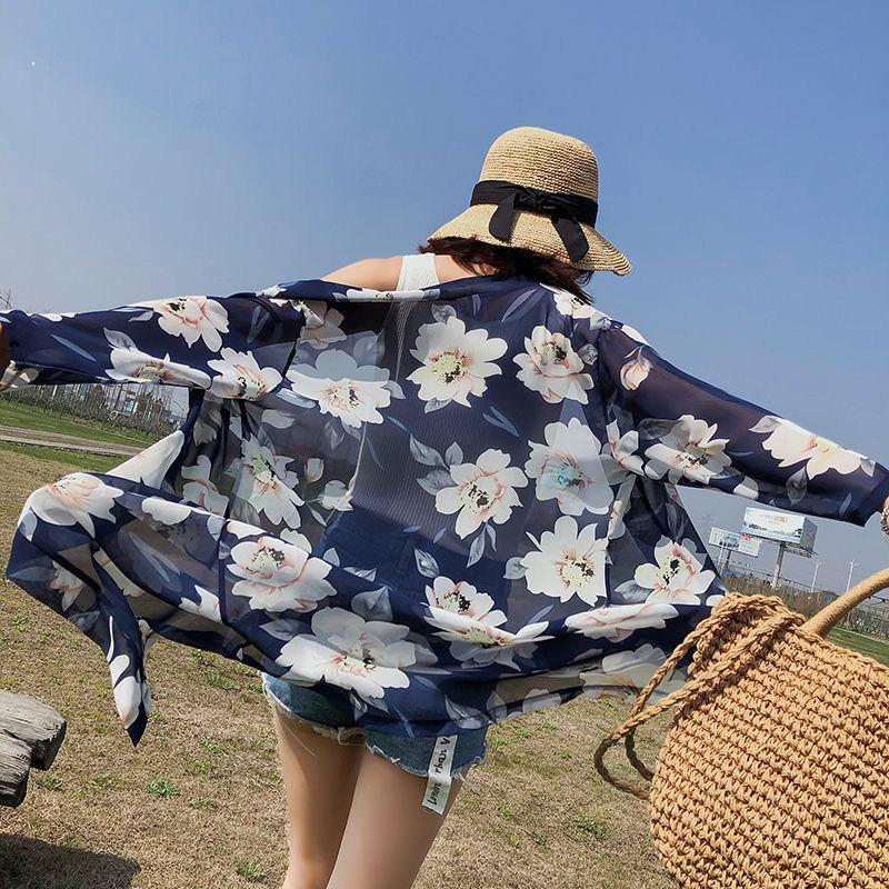 Women Mid-Length Chiffon Print Sun Protection Clothing Seven-Point Sleeve Holiday Cardigan