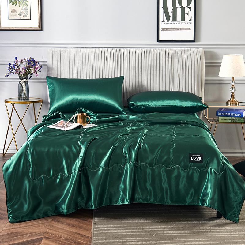 Luxury Summer Ice Silk Air Conditioning Quilt Thin Cooling Blanket Queen Size Bedding Stitch Comforters