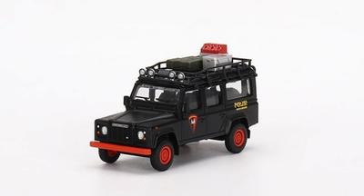 TrueScale Miniatures MINI GT 164 Land Rover Defender 110 Indonezijos nacionalinės policijos mobilusis būrys (Dešiniojo vairo) Išskirtinai Indonezijai Baigta