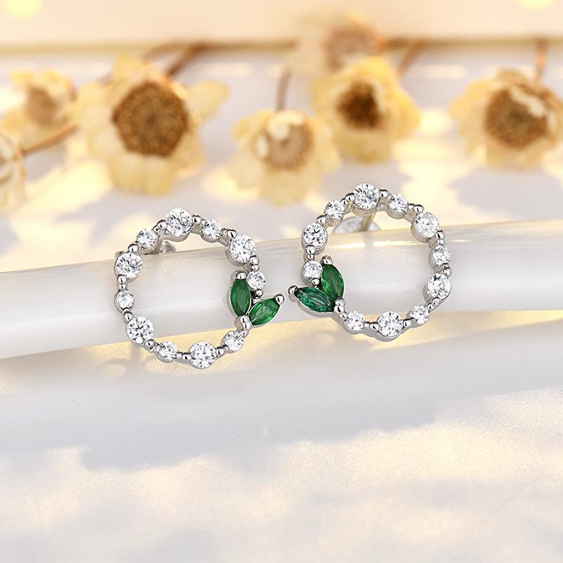 925 Sterling Silver Cross Stud Earrings For Women High Quality Exquisite Student Girlfriend Jewelry Accessories Heart GiftGood product