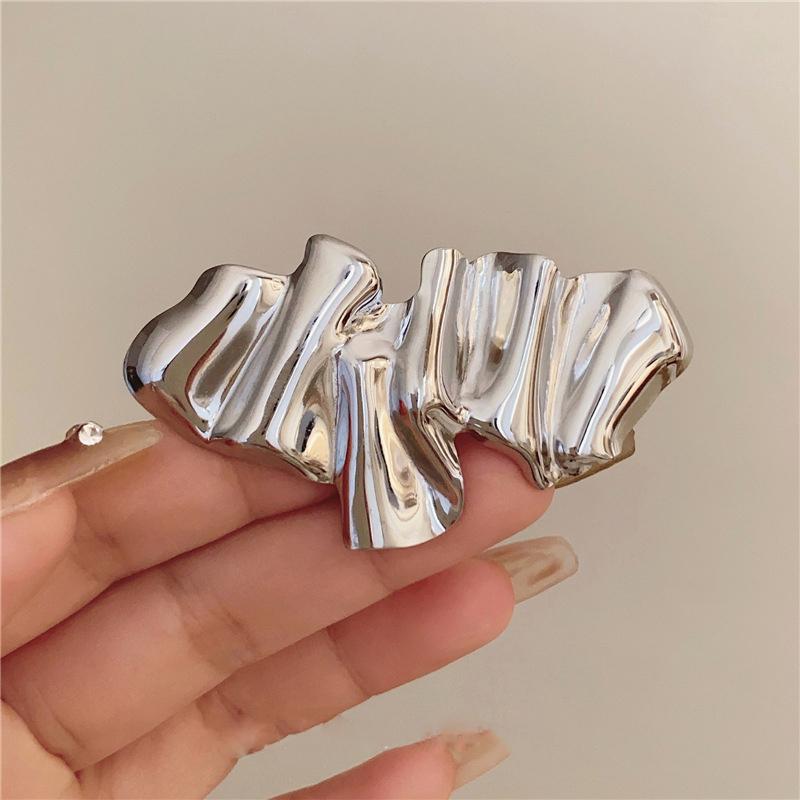 Stainless Steel Irregular Brooches for Women Unisex Glossy Geometric Waterproof Pins Banquet Party Gifts Jewelry Accessories