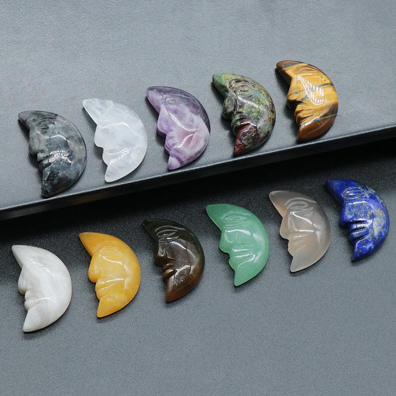 1Pc, Reiki Healing Crystal Carved Moon Face Ornament Decoration, Mini Natural Stone Quartz Gemstone Home Decor Jewelry, Halloween Gifts 26×15mm