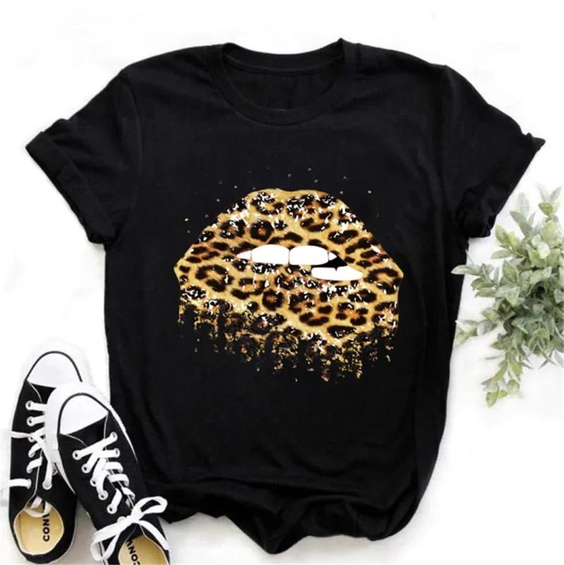 Leopard Love Heart Print Women Fashion T Shirt Black Female Short Sleeve Graphic Tops Women Sleeved Harajuk Streetwear Casual