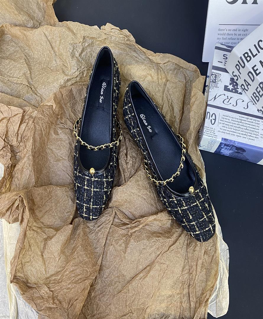Xiaoxiangfeng bag head women s shoes for summer wear 2025 new Mary Jane square head shoes with one foot 35