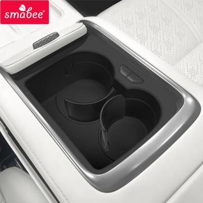 Agarres y soportes – Posavasos para coche