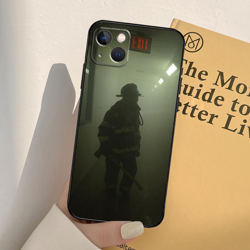 

Firefighter Heroes Fireman Phone Case For iPhone 17 16 15 13 11 12 14 Pro Max mini XR 16e 15 16 Plus 17 Air Full Cover iPhone 17 Pro