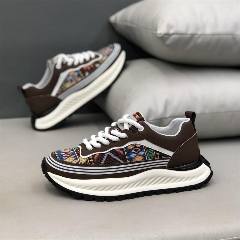 Board shoes spring new ethnic style low-top cloth surface breathable soft sole outdoor sports and leisure shoes sx