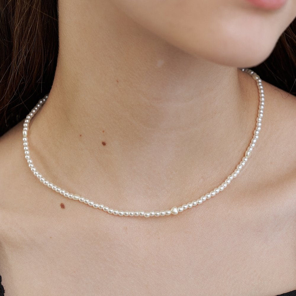 Prn254 Heart In Pearl Necklace