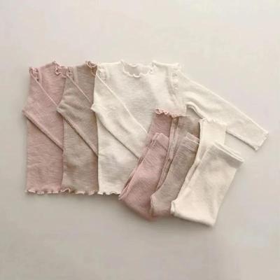 Para niños y niñas (más de 4 años) – Conjuntos de ropa