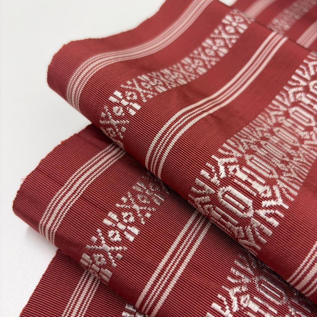 Used Authentic Chikuzen Hakata-ori Nagoya Obi, Red with Kenjo pattern, Hachisu, Kimono N-0279