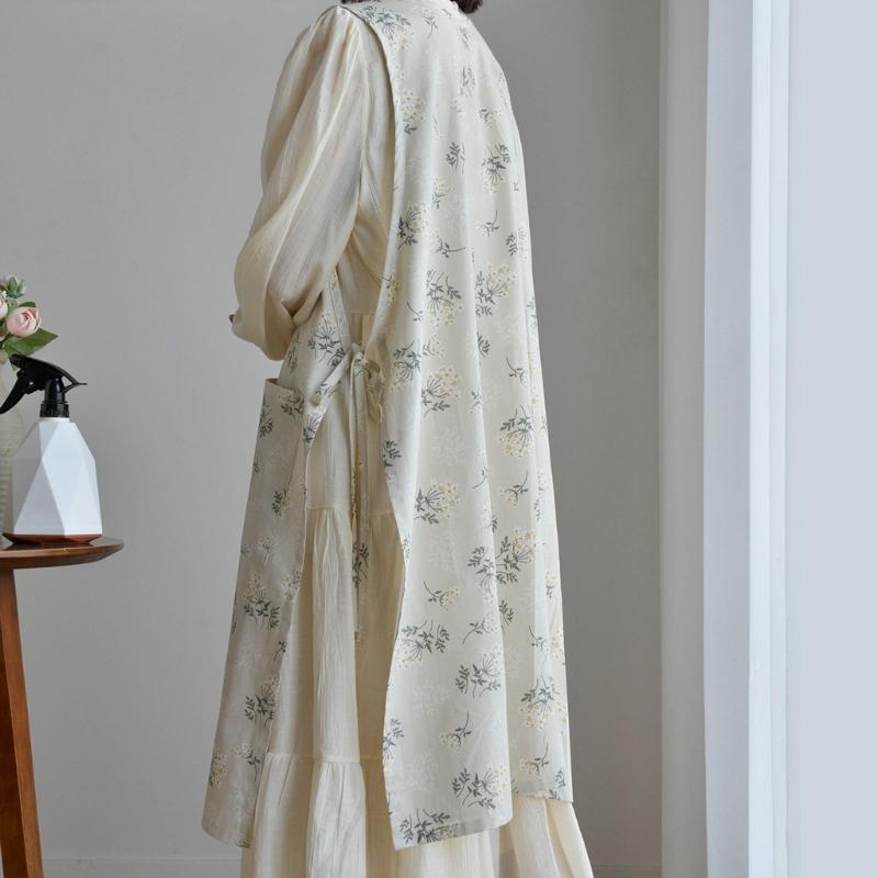 Cotton Linen Apron Split Neck Design Adjustable Tie Floral Pattern Large Pockets For Cooking Gardening