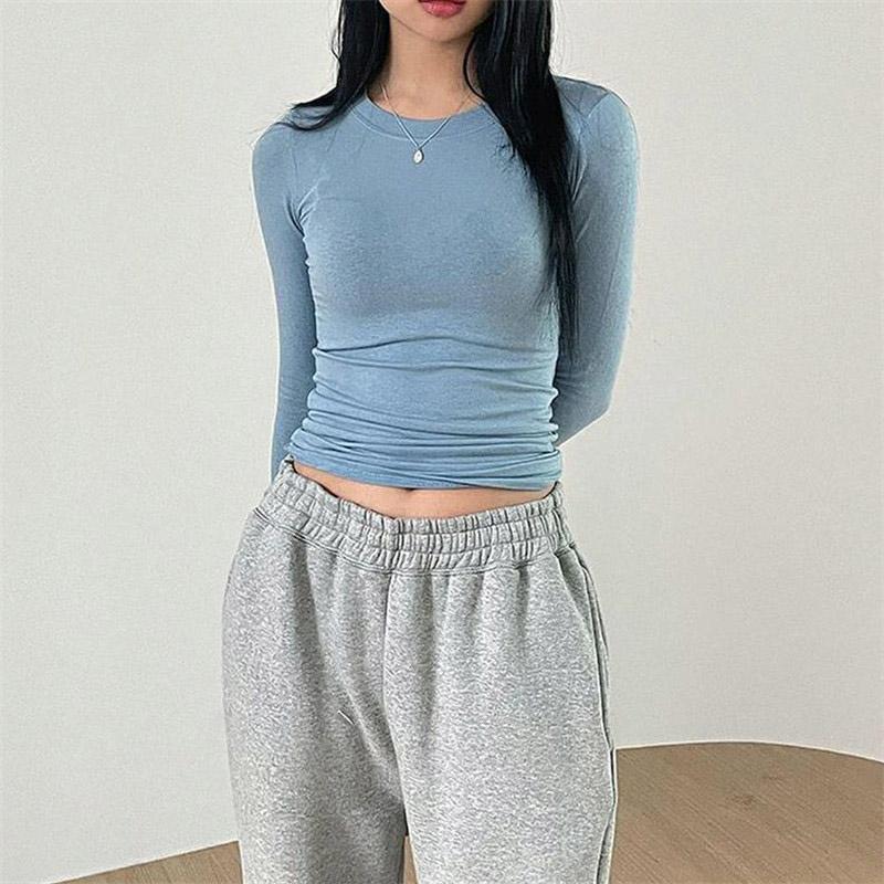 Women Casual Slim Fit Long Sleeve O-Neck T-shirts Tops Spring Fall Solid Color Tees with Thumb Holes Streetwear