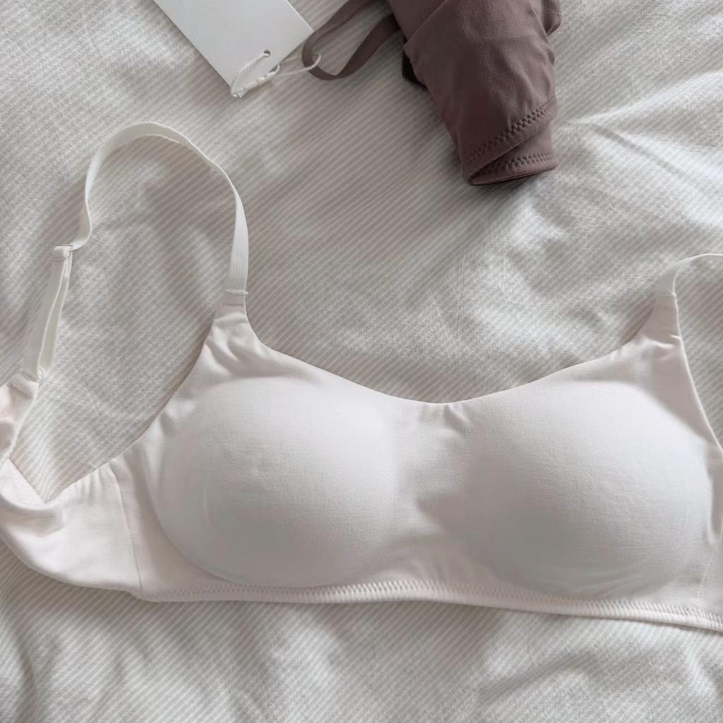 Women's Small Bust Push-Up Seamless Backless Strap Modal Silk Wire-Free Tube Top Bra Anti-Drooping