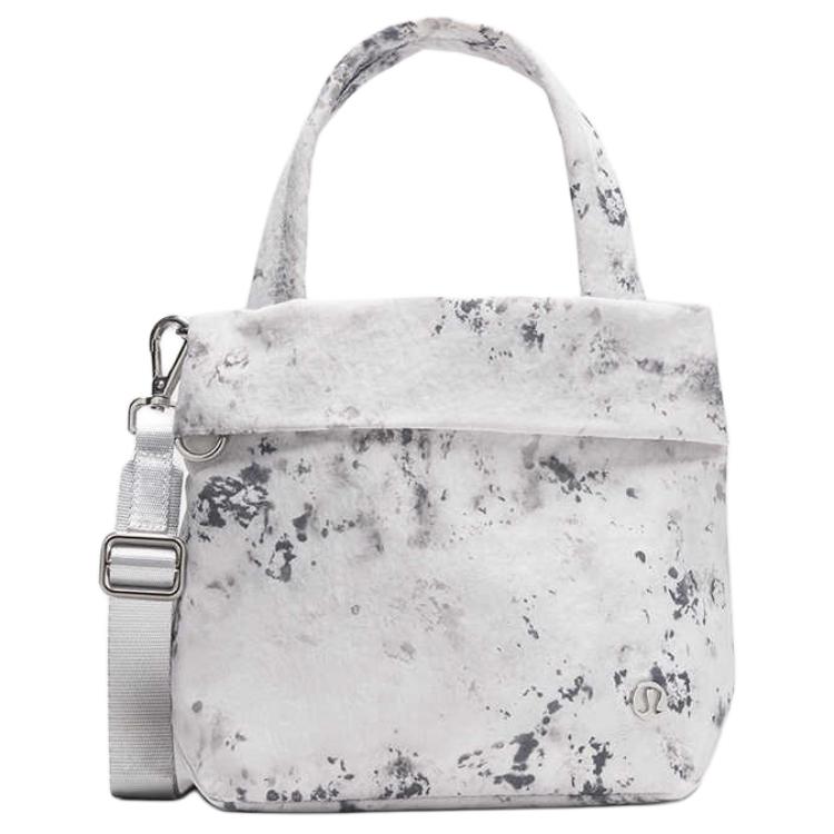 Lululemon On My Level 5L Logo Tote Bag Women Tote Bags Cloud-Grey Mixed-Colors LW9FNES Cloud Lime Textured Mixed Color