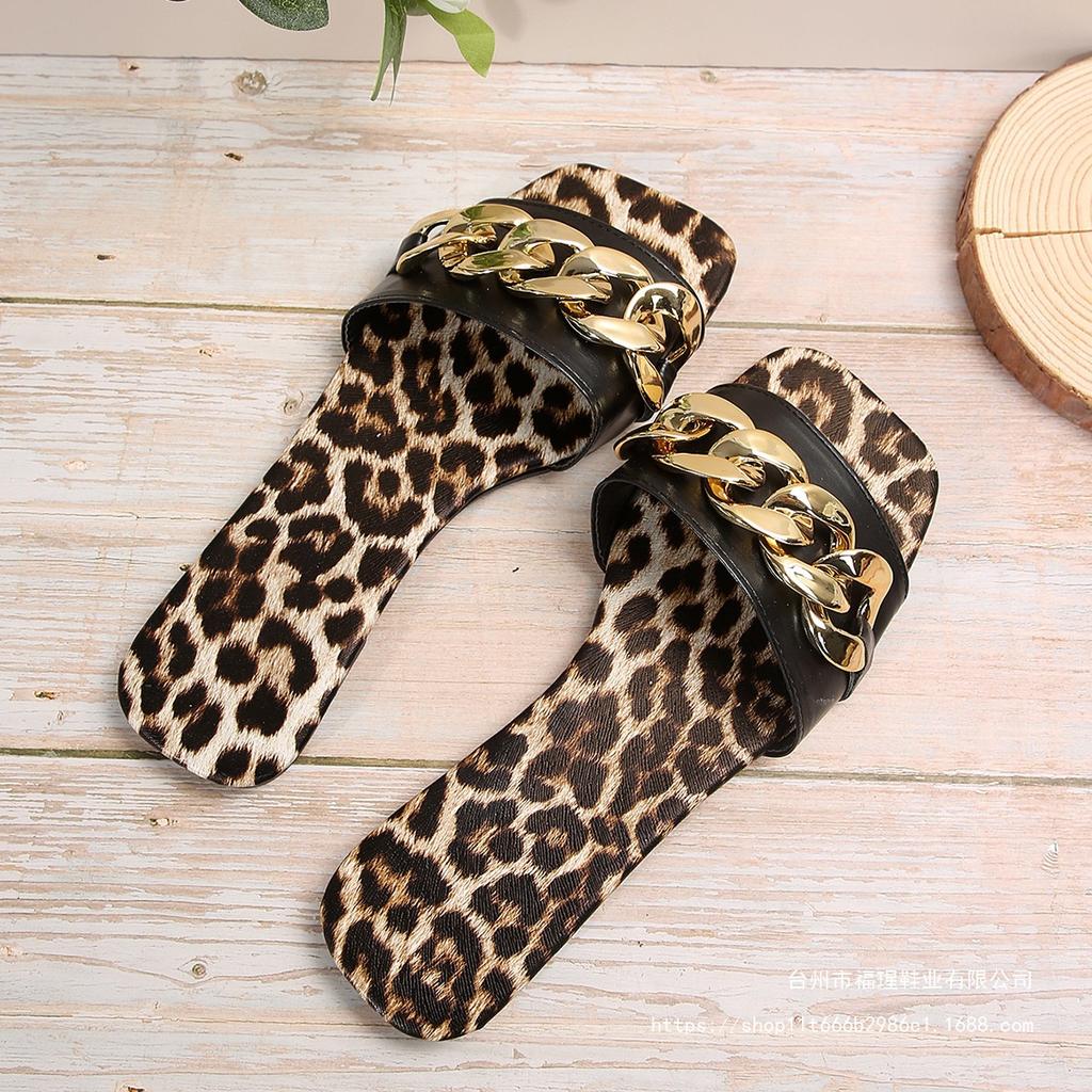 New Leopard Print Open-toed Flat-bottomed Slippers Women's 2025 European and American Large-size Summer Wear Fashion Beach Cool Slippers