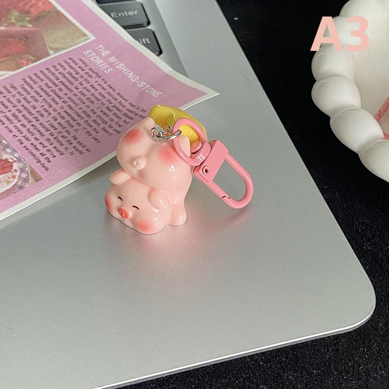 3D Pig Keychain Pendant Cute Cartoon Resin Charm Keyrings Personalized Hangings Keychain For Girls And Students