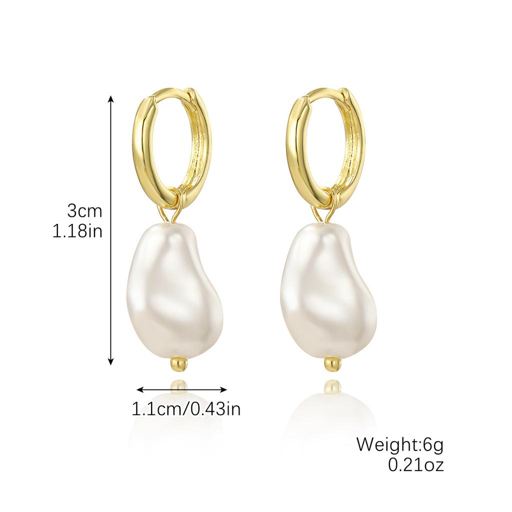 Accessories Simple Fashion Love Pendant Ear Buckle Femininity Geometric Retro Peach Heart Ear Buckle Premium Sense