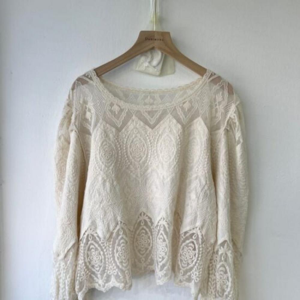 Dabimong Women Shola Lace Blouse