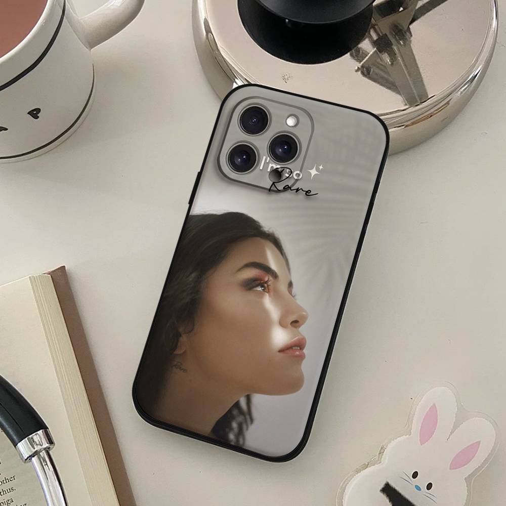 Selena Gomez Phone Case For IPhone 17 16 15 14 13 12 11 X XR XS Plus Pro Max Mini Soft Black Cover